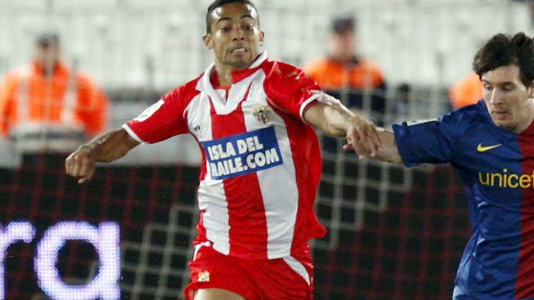 Iriney firma por el Real Betis thumbnail