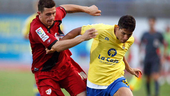 El Rayo llega a Las Palmas para amenazar la solidez amarilla thumbnail