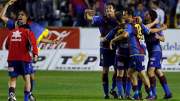 Real Sociedad y Levante ascienden a Primera thumbnail