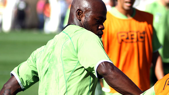 Achille Emaná, carácter africano thumbnail