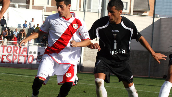 El Rayo B visita a la revelación del grupo thumbnail