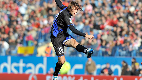 Michu, gigante en Vallecas thumbnail