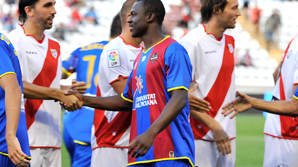 Koné, frenado por las lesiones thumbnail