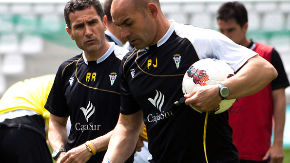 Jémez: “Si salgo del Córdoba es para entrenar en Primera” thumbnail