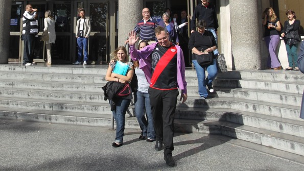 El Rayo Vallecano desiste en la demanda contra los tres aficionados denunciados thumbnail