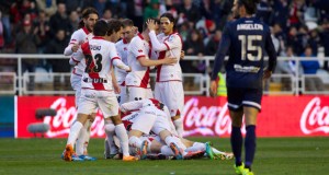 El Rayo Vallecano vence al Málaga en Vallecas